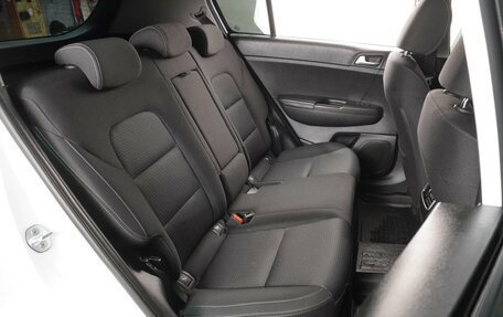 KIA Sportage IV рестайлинг, 2018 год, 2 199 000 рублей, 7 фотография