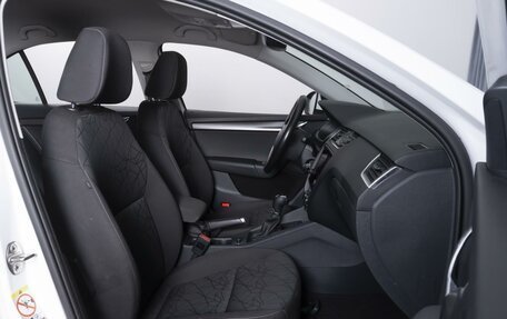 Skoda Octavia, 2019 год, 1 859 000 рублей, 8 фотография