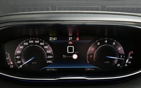 Peugeot 3008 II, 2022 год, 2 090 000 рублей, 8 фотография