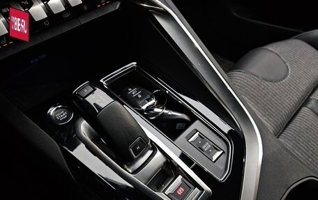 Peugeot 3008 II, 2022 год, 2 090 000 рублей, 9 фотография