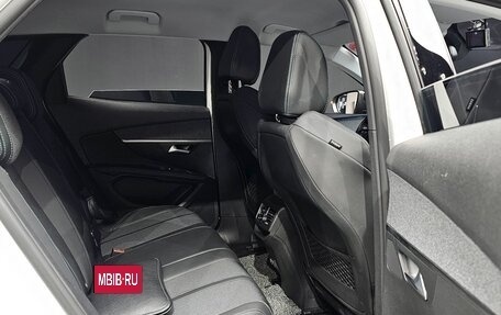 Peugeot 3008 II, 2022 год, 2 090 000 рублей, 11 фотография