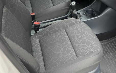 Skoda Fabia II, 2013 год, 785 000 рублей, 18 фотография