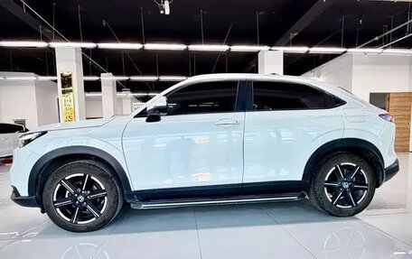 Honda Vezel, 2023 год, 1 427 000 рублей, 3 фотография