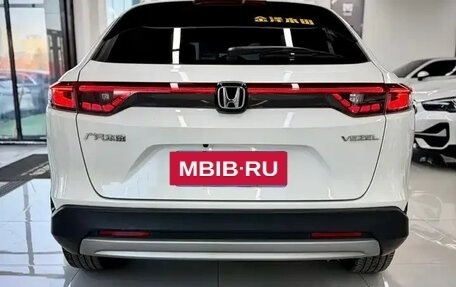 Honda Vezel, 2023 год, 1 427 000 рублей, 5 фотография