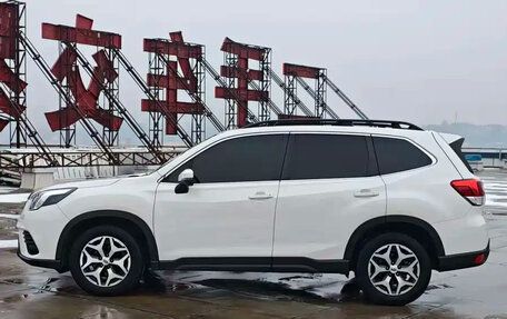 Subaru Forester, 2022 год, 3 300 000 рублей, 5 фотография
