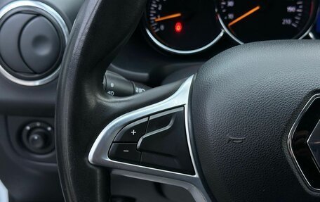 Renault Sandero II рестайлинг, 2018 год, 1 069 000 рублей, 18 фотография