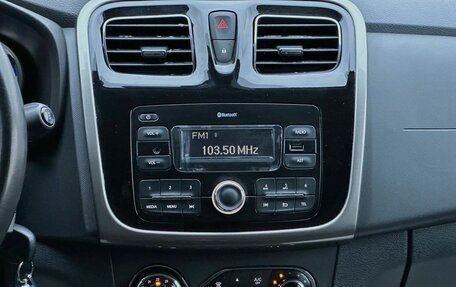 Renault Sandero II рестайлинг, 2018 год, 1 069 000 рублей, 22 фотография