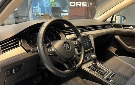 Volkswagen Passat B8 рестайлинг, 2019 год, 2 079 000 рублей, 9 фотография