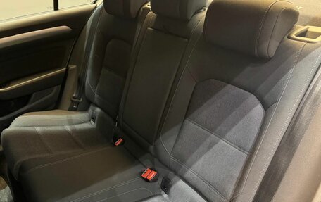 Volkswagen Passat B8 рестайлинг, 2019 год, 2 079 000 рублей, 12 фотография