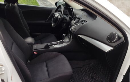 Mazda 3, 2011 год, 850 000 рублей, 8 фотография