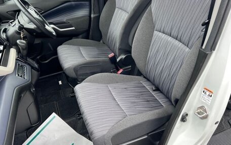 Suzuki Solio, 2022 год, 1 050 000 рублей, 32 фотография