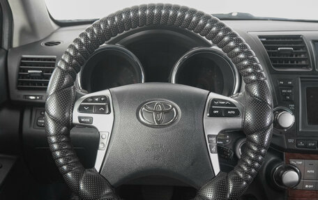 Toyota Highlander III, 2011 год, 2 449 000 рублей, 16 фотография