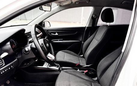 KIA Rio IV, 2017 год, 789 000 рублей, 8 фотография