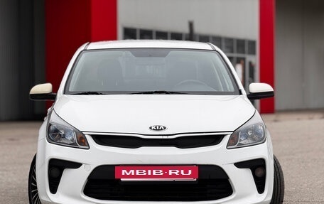 KIA Rio IV, 2017 год, 789 000 рублей, 2 фотография