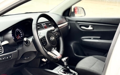 KIA Rio IV, 2017 год, 789 000 рублей, 10 фотография