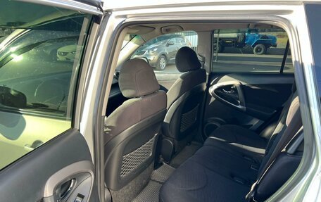 Toyota RAV4, 2008 год, 1 379 000 рублей, 18 фотография