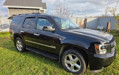 Chevrolet Tahoe III, 2011 год, 2 200 000 рублей, 6 фотография