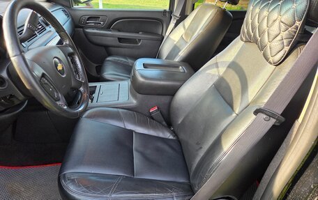 Chevrolet Tahoe III, 2011 год, 2 200 000 рублей, 18 фотография