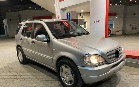 Mercedes-Benz M-Класс, 2000 год, 840 000 рублей, 3 фотография