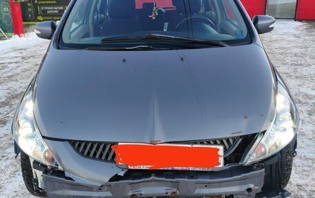 Mitsubishi Grandis, 2008 год, 850 000 рублей, 3 фотография