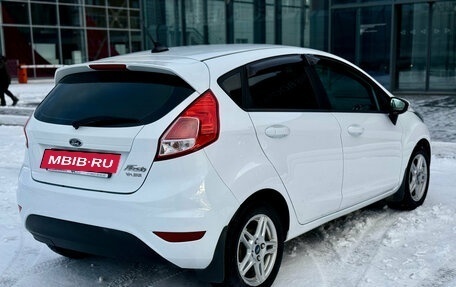 Ford Fiesta, 2017 год, 1 060 000 рублей, 5 фотография