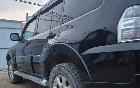 Mitsubishi Pajero IV, 2011 год, 2 100 000 рублей, 2 фотография