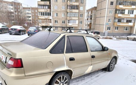 Daewoo Nexia I рестайлинг, 2011 год, 133 000 рублей, 2 фотография