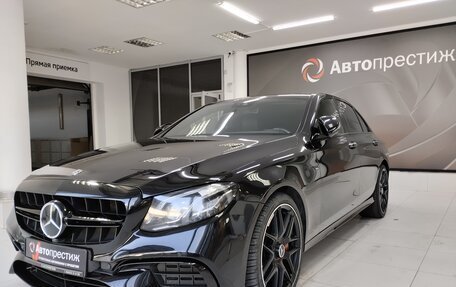 Mercedes-Benz E-Класс, 2017 год, 4 850 000 рублей, 3 фотография