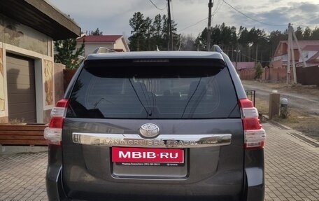 Toyota Land Cruiser Prado 150 рестайлинг 2, 2017 год, 4 700 000 рублей, 5 фотография