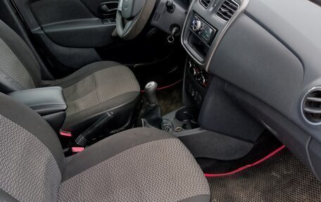 Renault Logan II, 2014 год, 450 000 рублей, 4 фотография