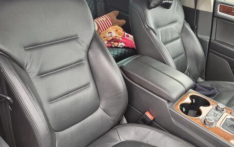 Volkswagen Touareg III, 2013 год, 2 400 000 рублей, 12 фотография