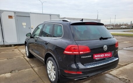 Volkswagen Touareg III, 2013 год, 2 400 000 рублей, 4 фотография