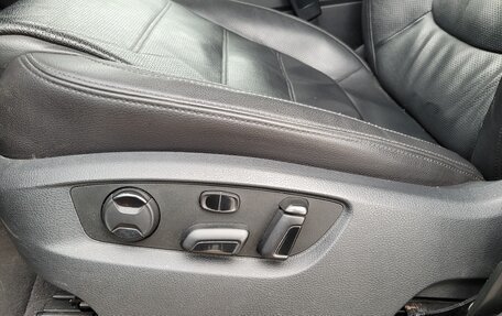 Volkswagen Touareg III, 2013 год, 2 400 000 рублей, 19 фотография