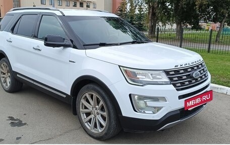 Ford Explorer VI, 2016 год, 2 390 000 рублей, 5 фотография