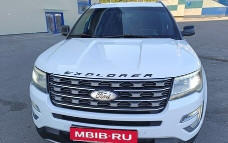 Ford Explorer VI, 2016 год, 2 390 000 рублей, 6 фотография