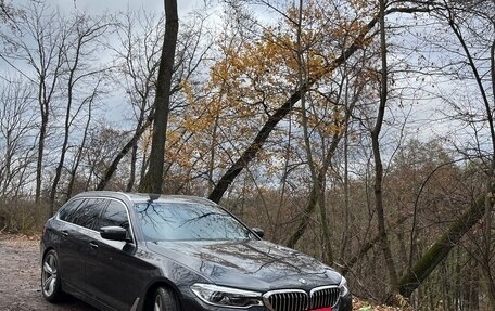 BMW 5 серия, 2019 год, 2 810 000 рублей, 4 фотография