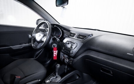 KIA Rio III рестайлинг, 2013 год, 949 900 рублей, 16 фотография