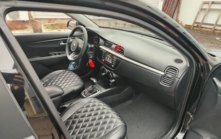 KIA Rio IV, 2018 год, 1 415 000 рублей, 9 фотография