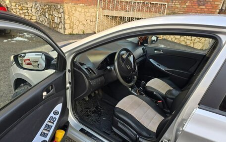 Hyundai Solaris II рестайлинг, 2014 год, 830 000 рублей, 8 фотография