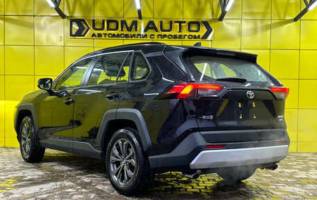 Toyota RAV4, 2025 год, 4 200 000 рублей, 7 фотография