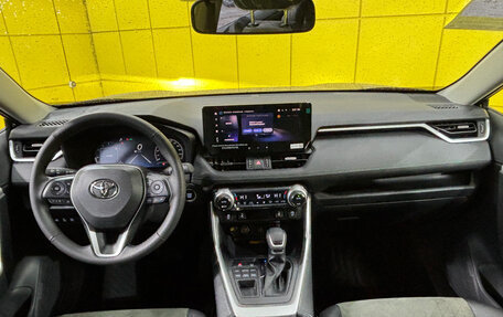 Toyota RAV4, 2025 год, 4 200 000 рублей, 22 фотография