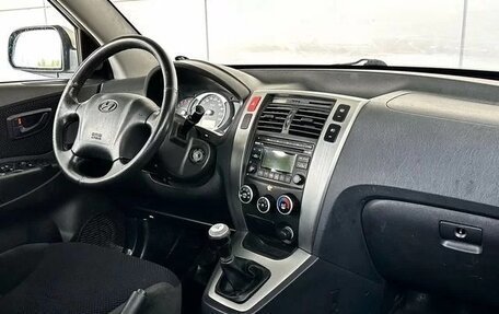 Hyundai Tucson III, 2008 год, 750 000 рублей, 2 фотография