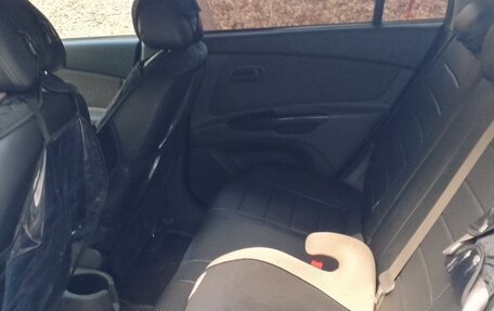 KIA Rio II, 2011 год, 680 000 рублей, 6 фотография