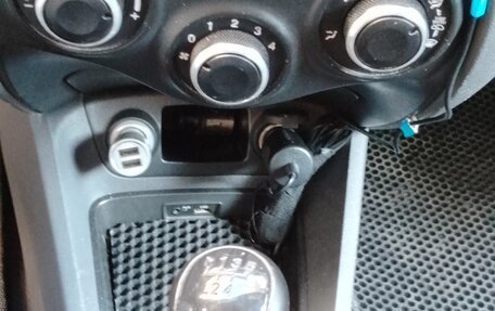 KIA Rio II, 2011 год, 680 000 рублей, 3 фотография