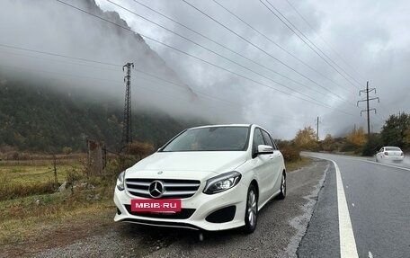 Mercedes-Benz B-Класс, 2016 год, 1 450 000 рублей, 8 фотография
