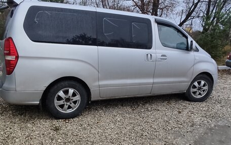 Hyundai Grand Starex Grand Starex I рестайлинг 2, 2009 год, 1 150 000 рублей, 3 фотография