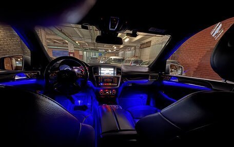 Mercedes-Benz GL-Класс, 2014 год, 3 000 000 рублей, 22 фотография