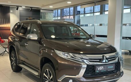Mitsubishi Pajero Sport III рестайлинг, 2019 год, 2 975 000 рублей, 3 фотография
