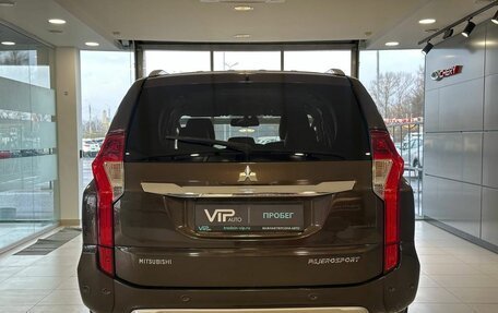 Mitsubishi Pajero Sport III рестайлинг, 2019 год, 2 975 000 рублей, 5 фотография