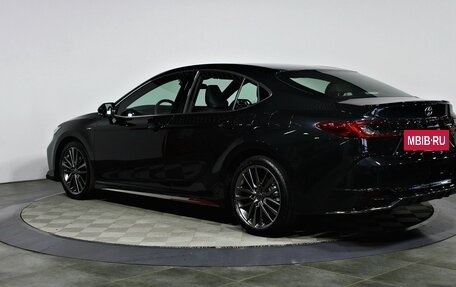 Toyota Camry, 2025 год, 4 940 000 рублей, 7 фотография